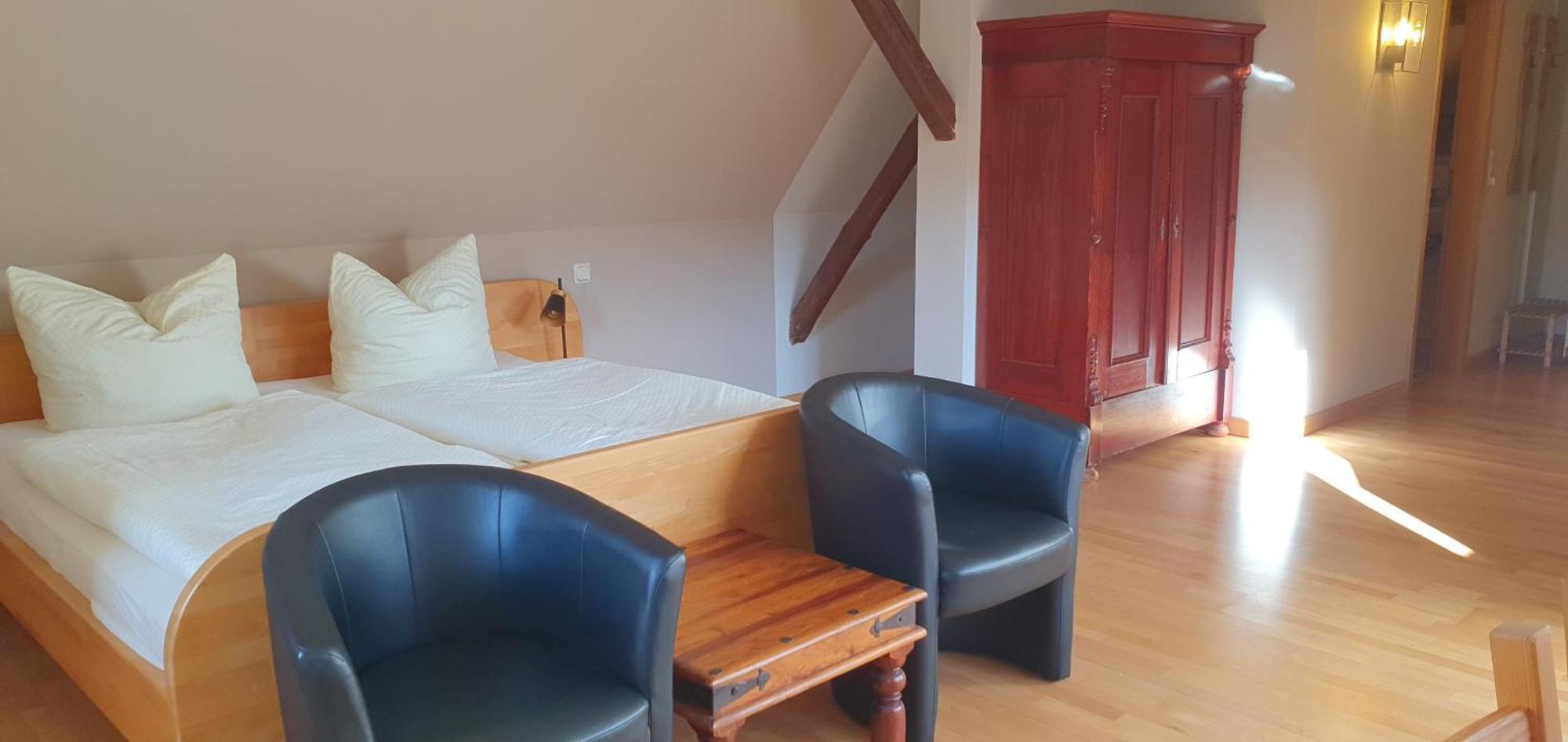 Pension Robinienhof Schadeleben ภายนอก รูปภาพ